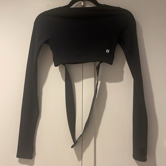 LE ORE Corso Crossover Long Sleeve Top - Picture 8 of 8